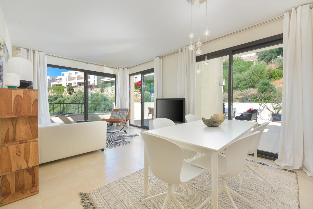 Luxury Penthouse: Indoor Pool And Private Terrasse