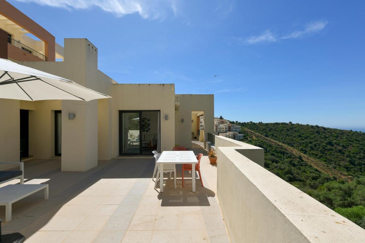 Apartment Luxury Penthouse: Indoor Pool And Private Terrasse *