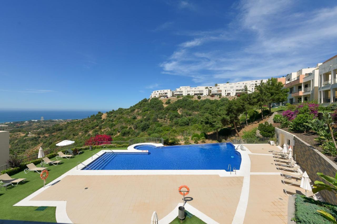Luxury Penthouse: Indoor Pool And Private Terrasse * Marbella