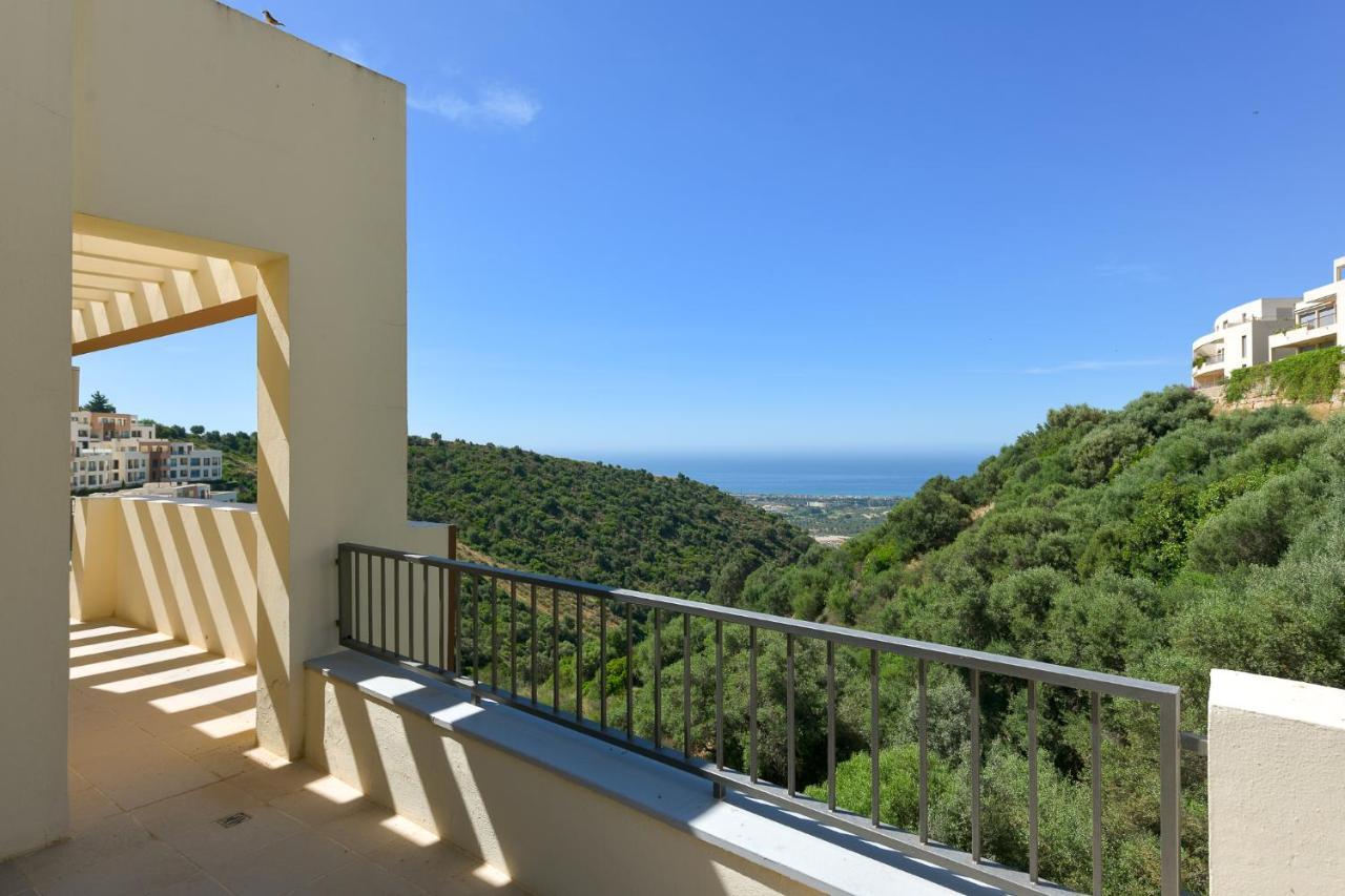 Luxury Penthouse: Indoor Pool And Private Terrasse *